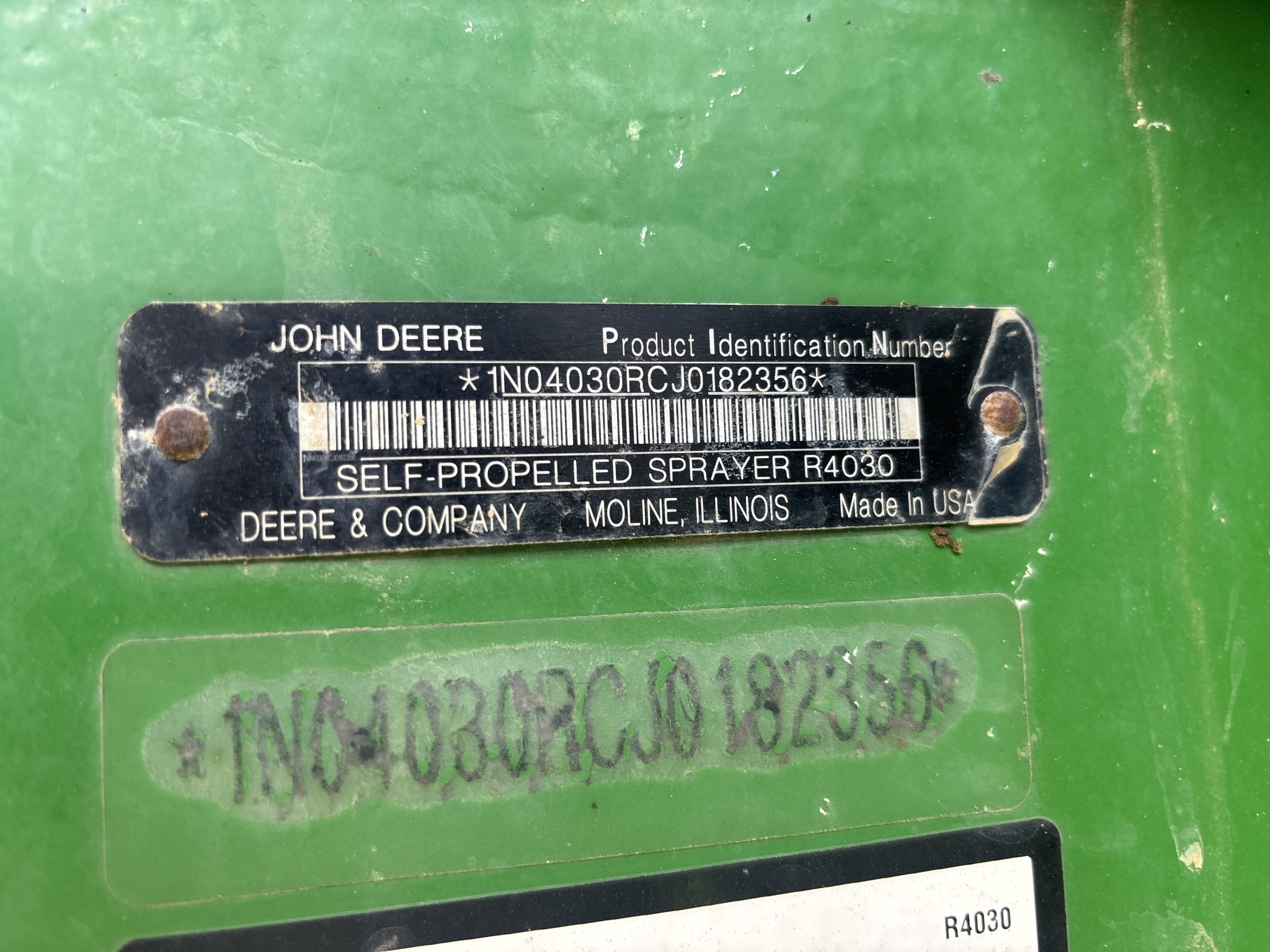 2018 John Deere R4030 Self-Propelled Sprayer