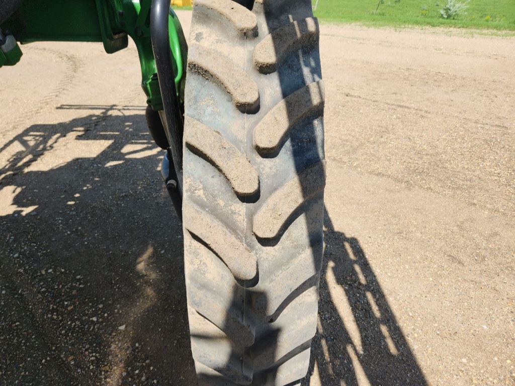 2022 John Deere 410R Self-Propelled Sprayer