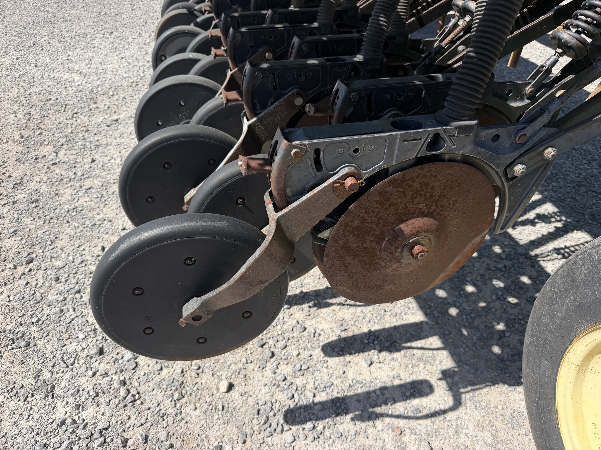 1999 John Deere 455 Drill