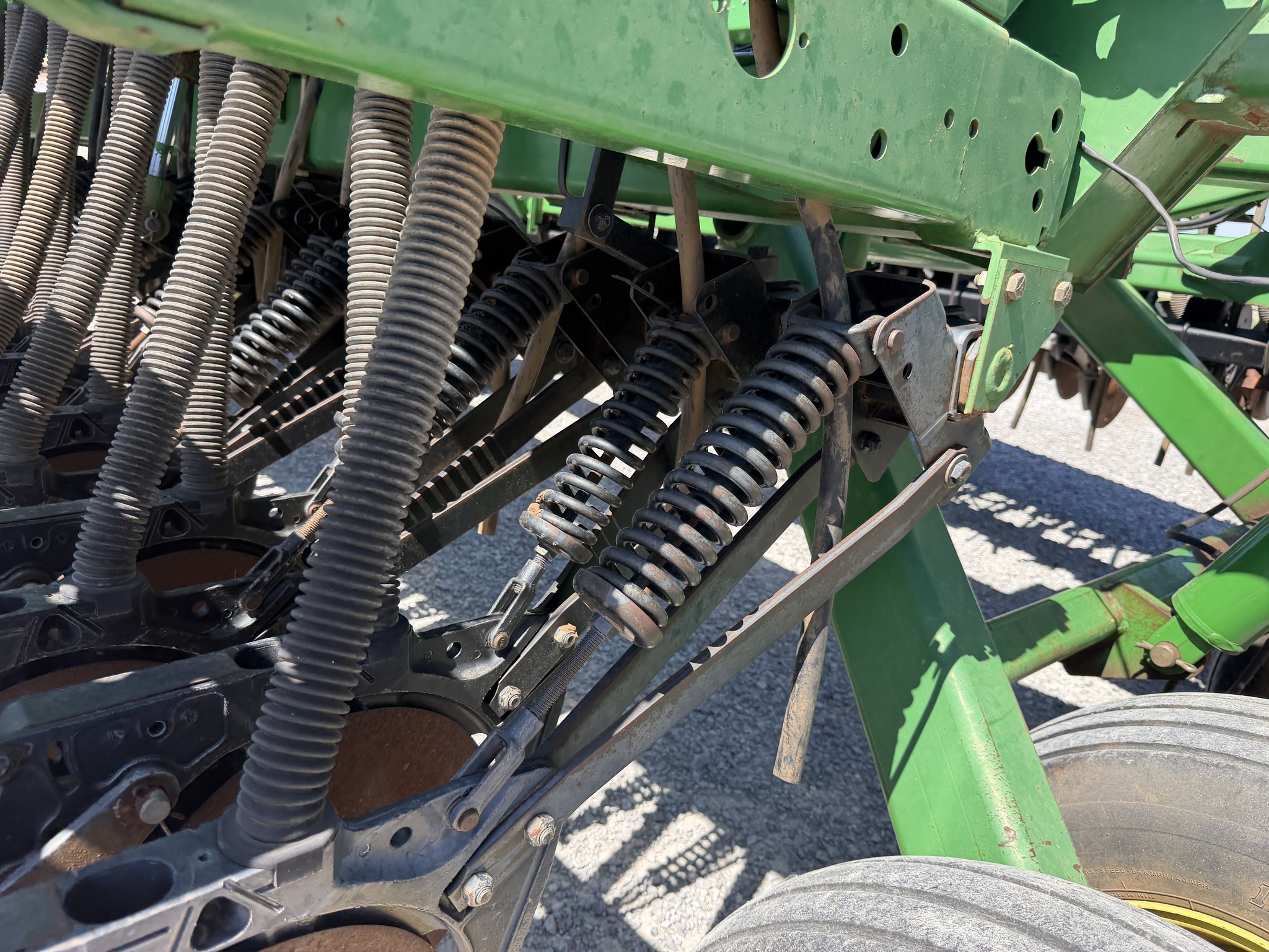 1999 John Deere 455 Drill