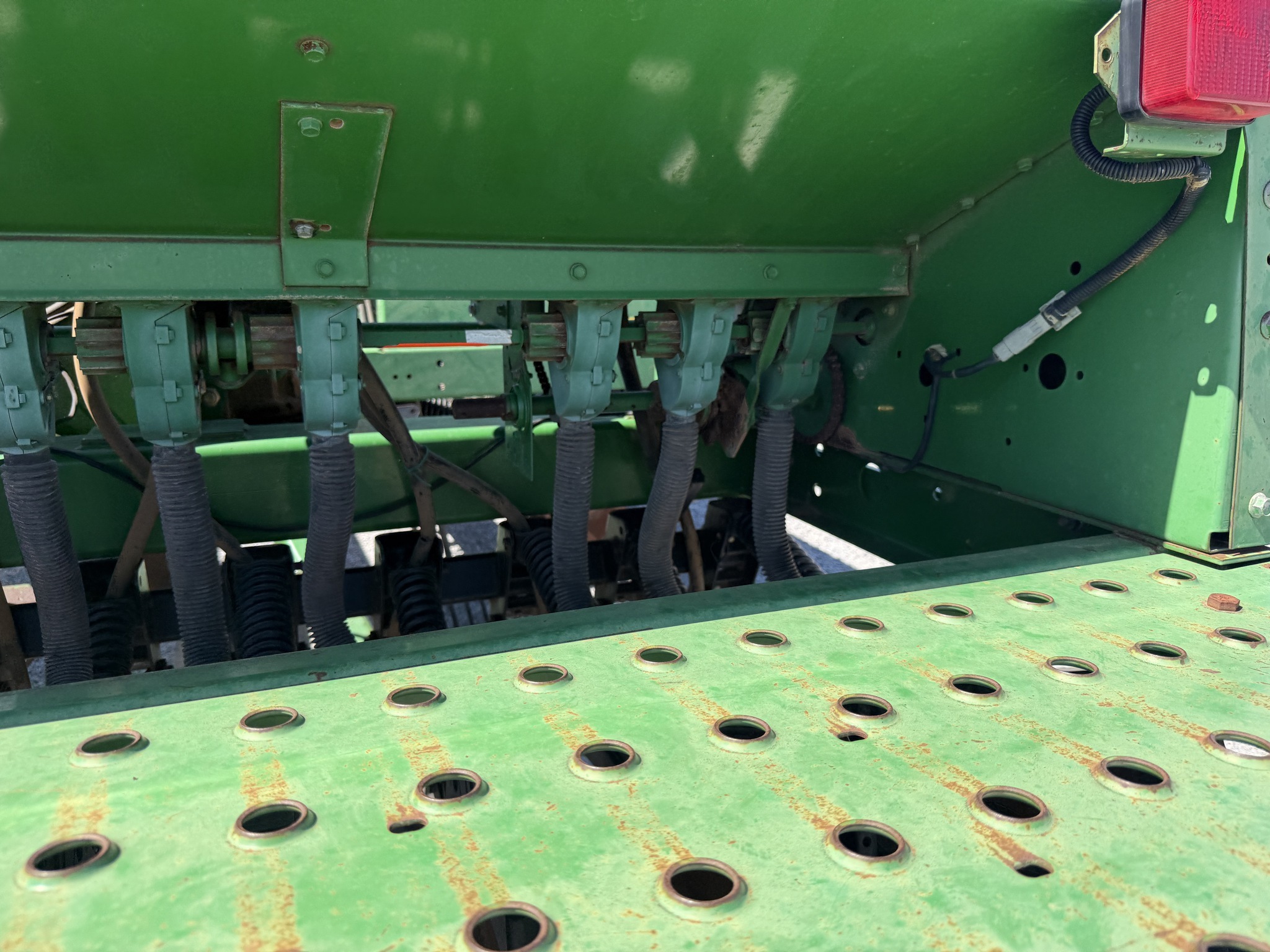 1999 John Deere 455 Drill