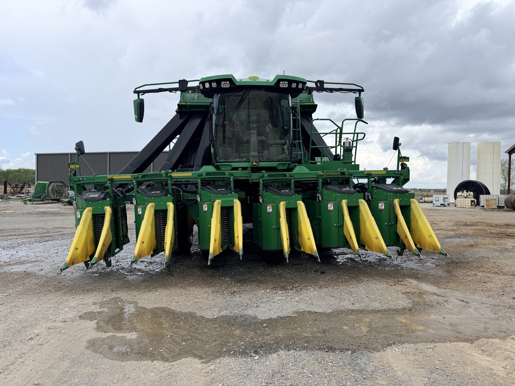 2025 John Deere CP770 Cotton Equipment