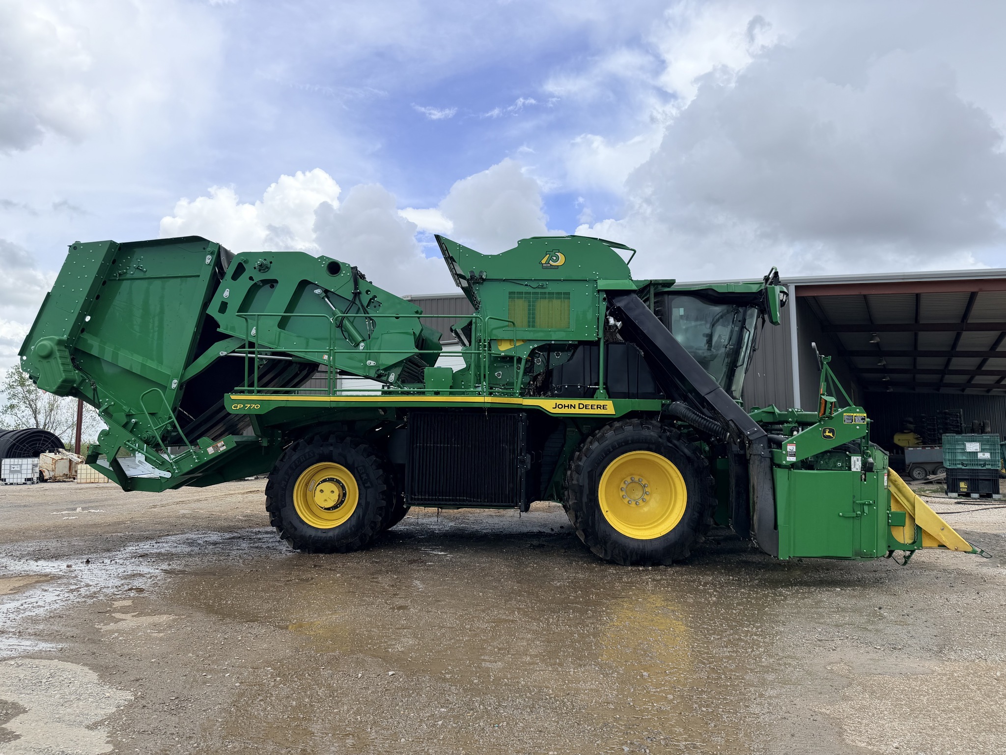 2025 John Deere CP770 Cotton Equipment