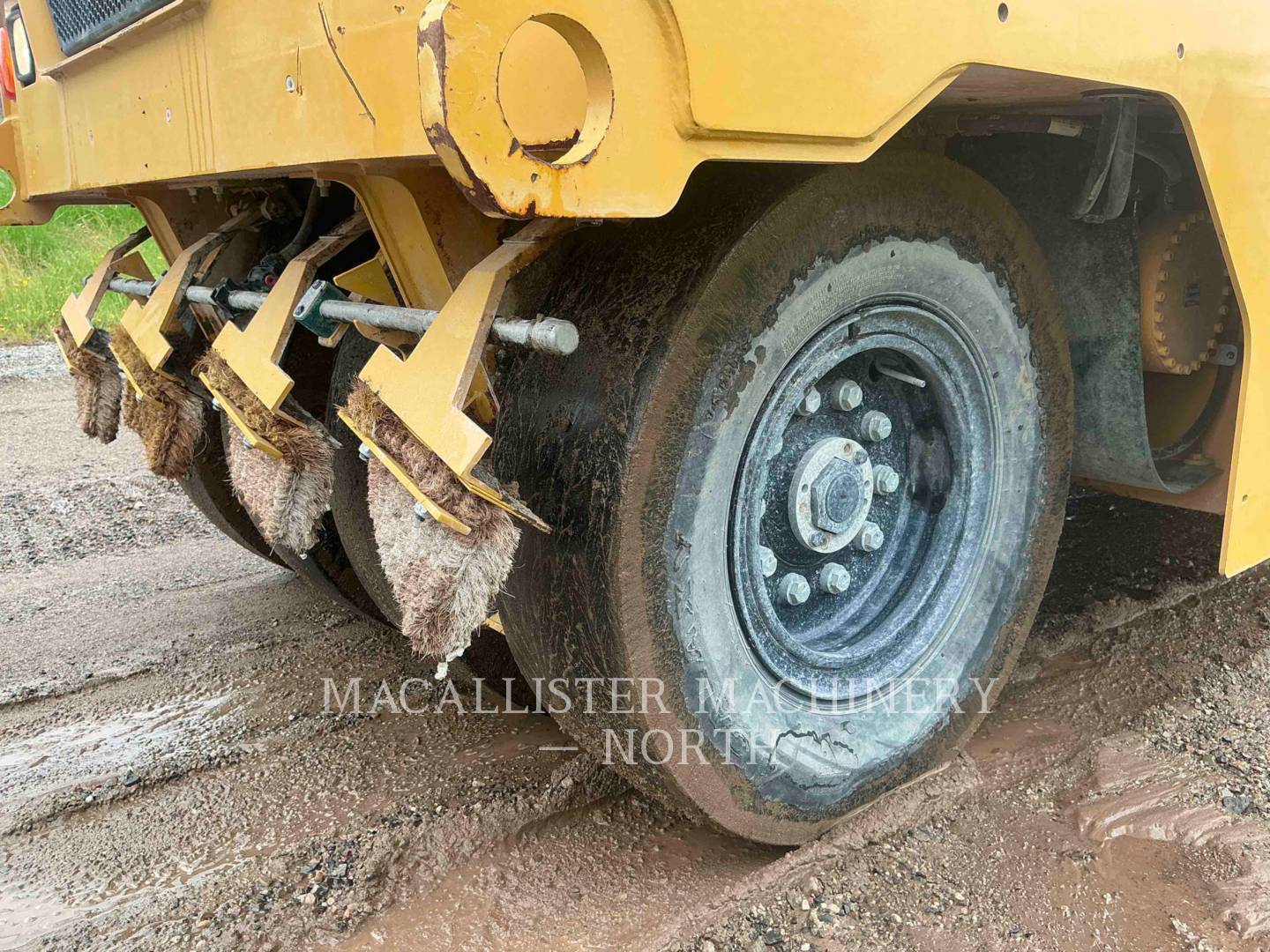 2024 Caterpillar CW16 Compacting and Paving