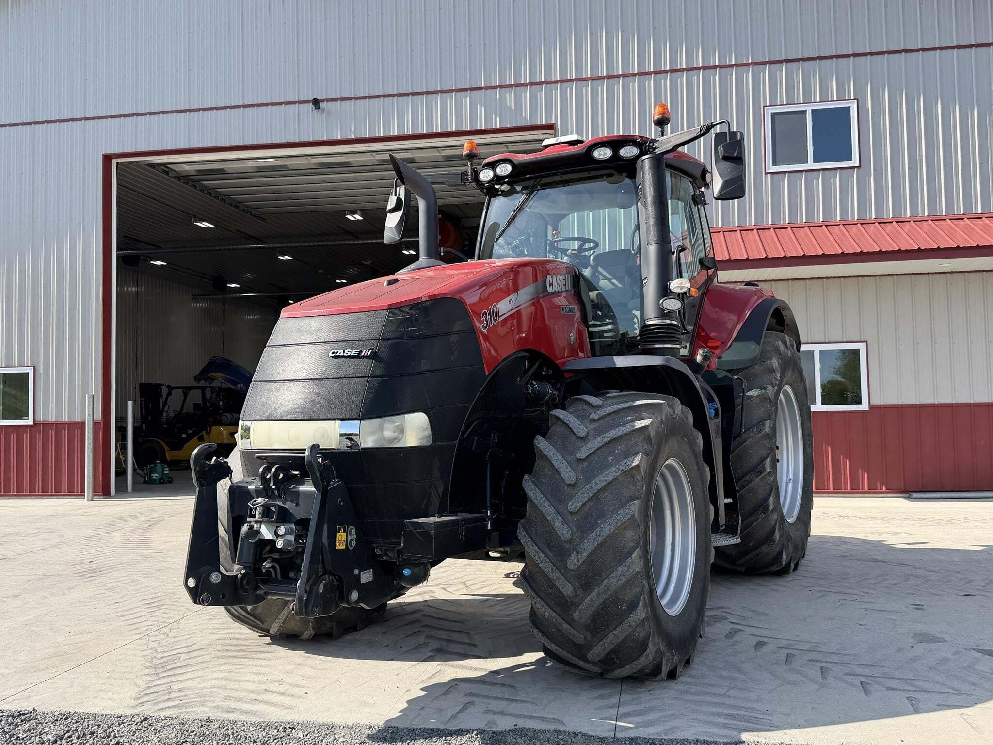 2019 Case IH Magnum 310 Tractor