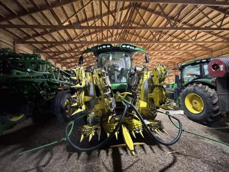 2021 John Deere 9800 Self-Propelled Forage Harvester