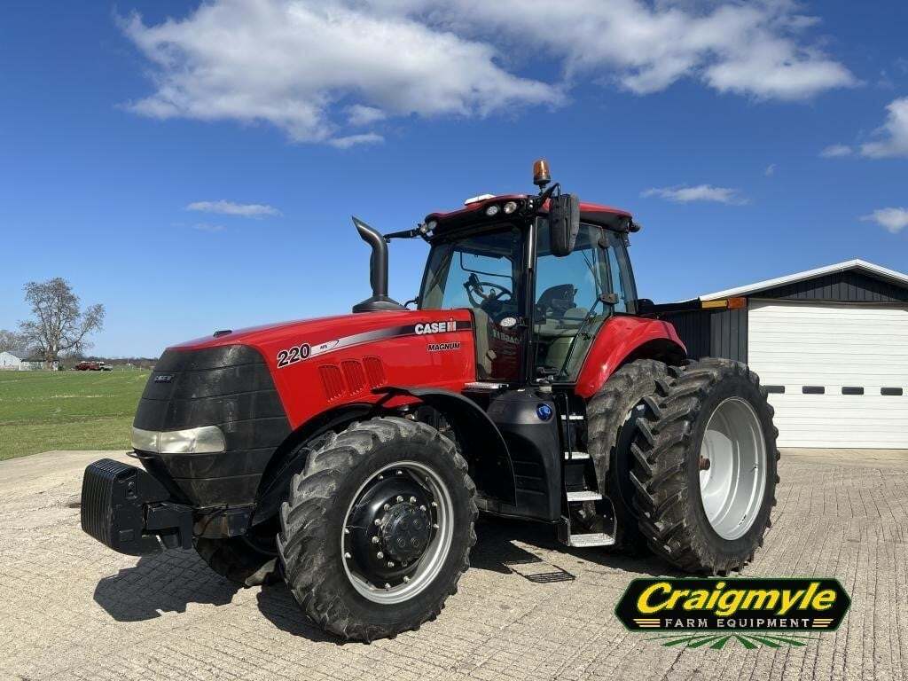 2018 Case IH Magnum 220 Tractor