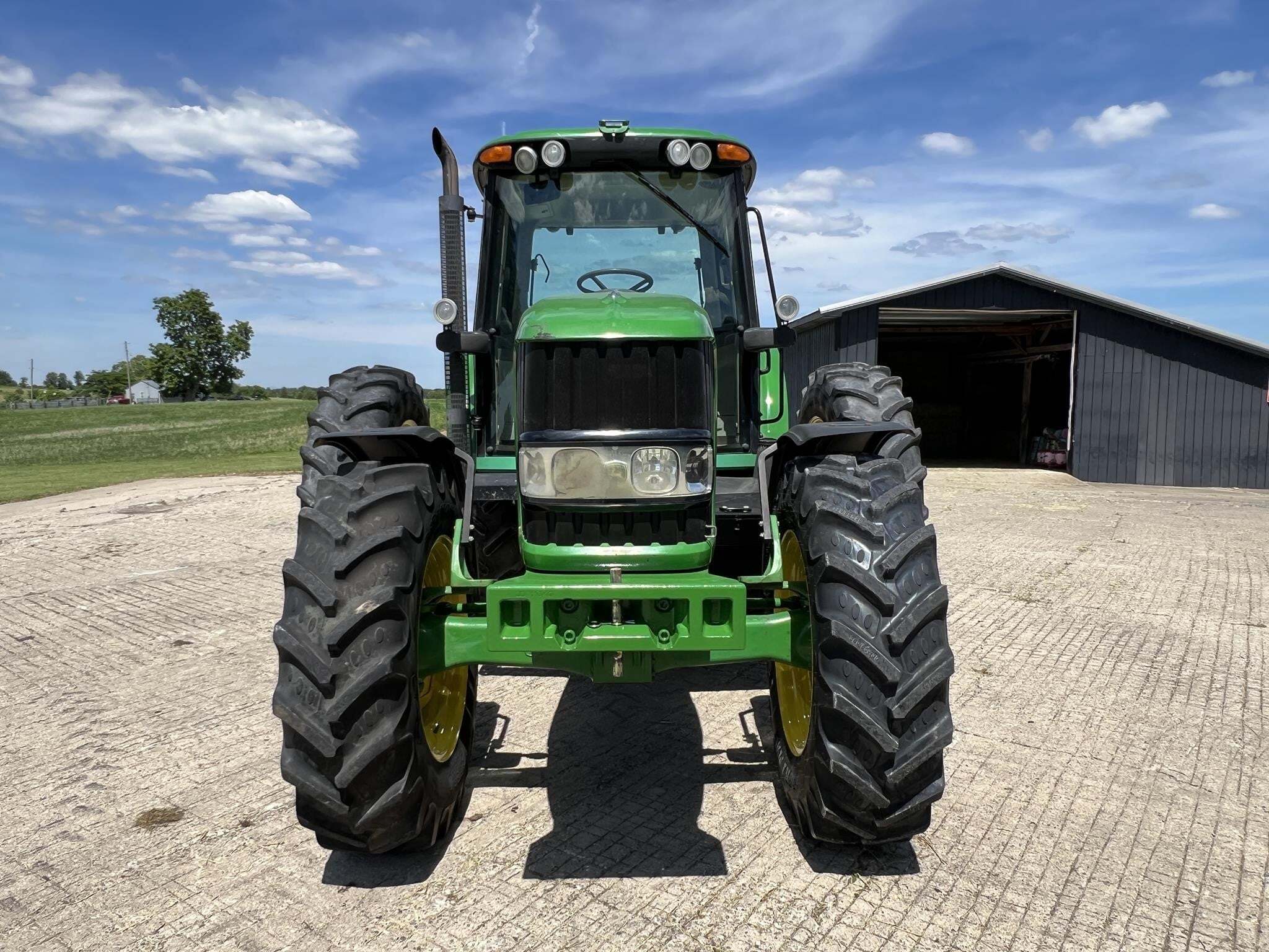 2008 John Deere 7130 Premium Tractor