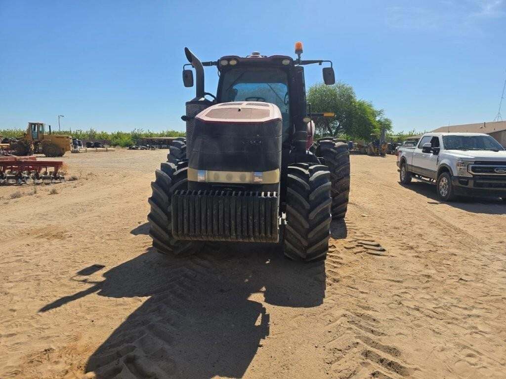2015 Case IH Magnum 310 Tractor
