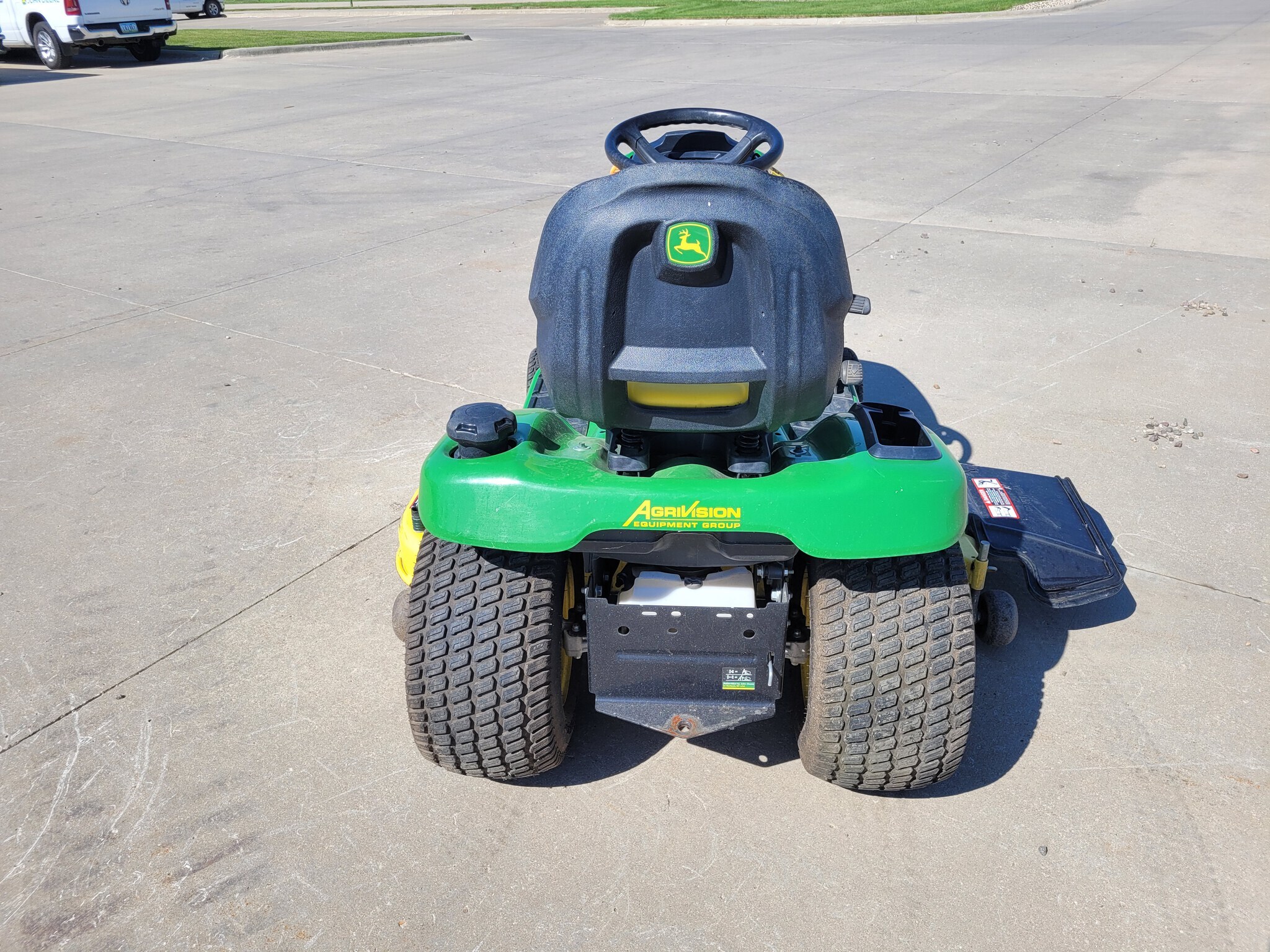 2019 John Deere X390 Lawn Mower
