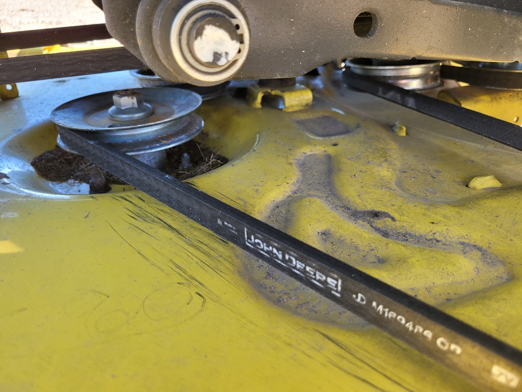 2019 John Deere X390 Lawn Mower