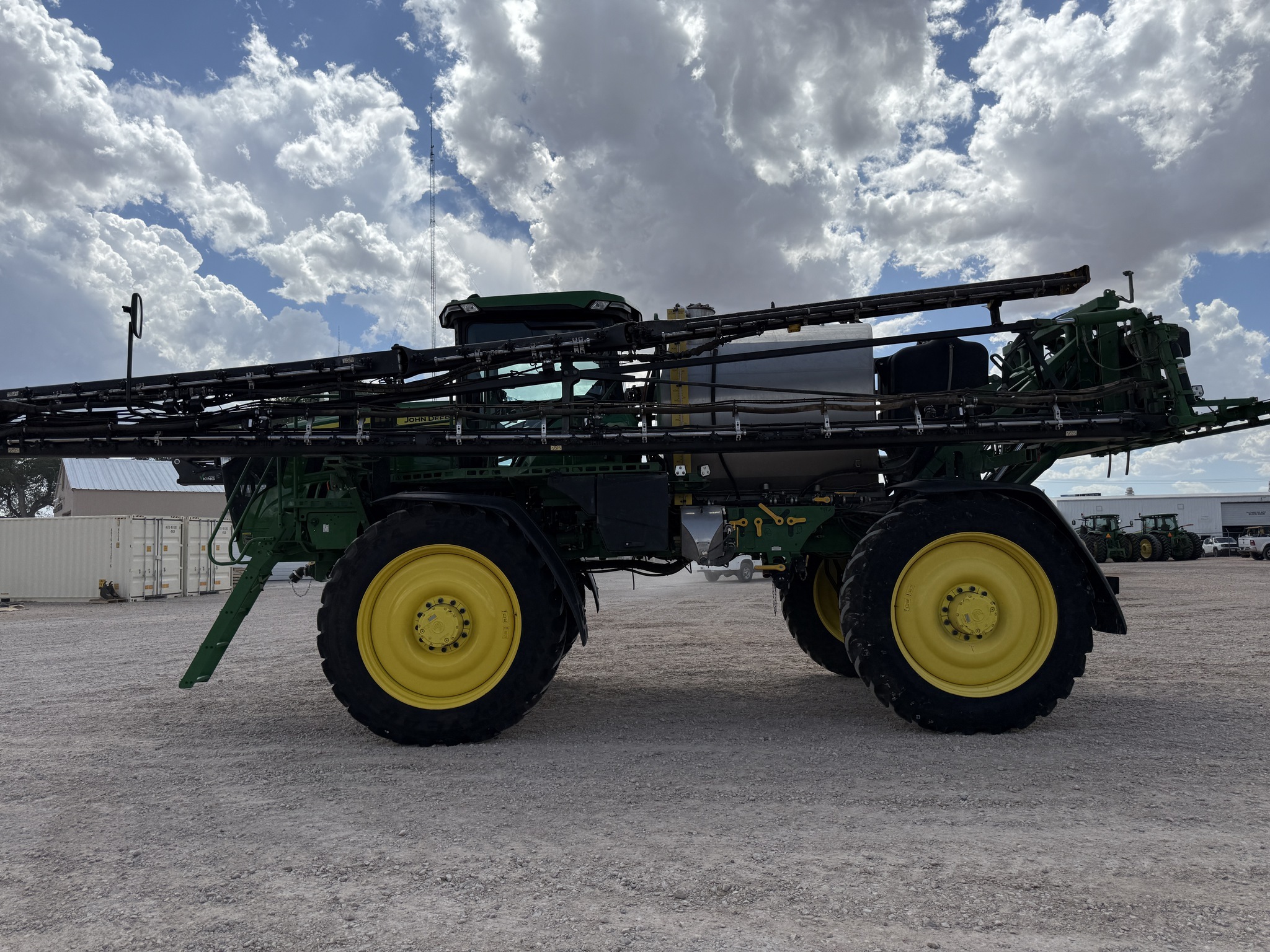 2023 John Deere 616R Self-Propelled Sprayer