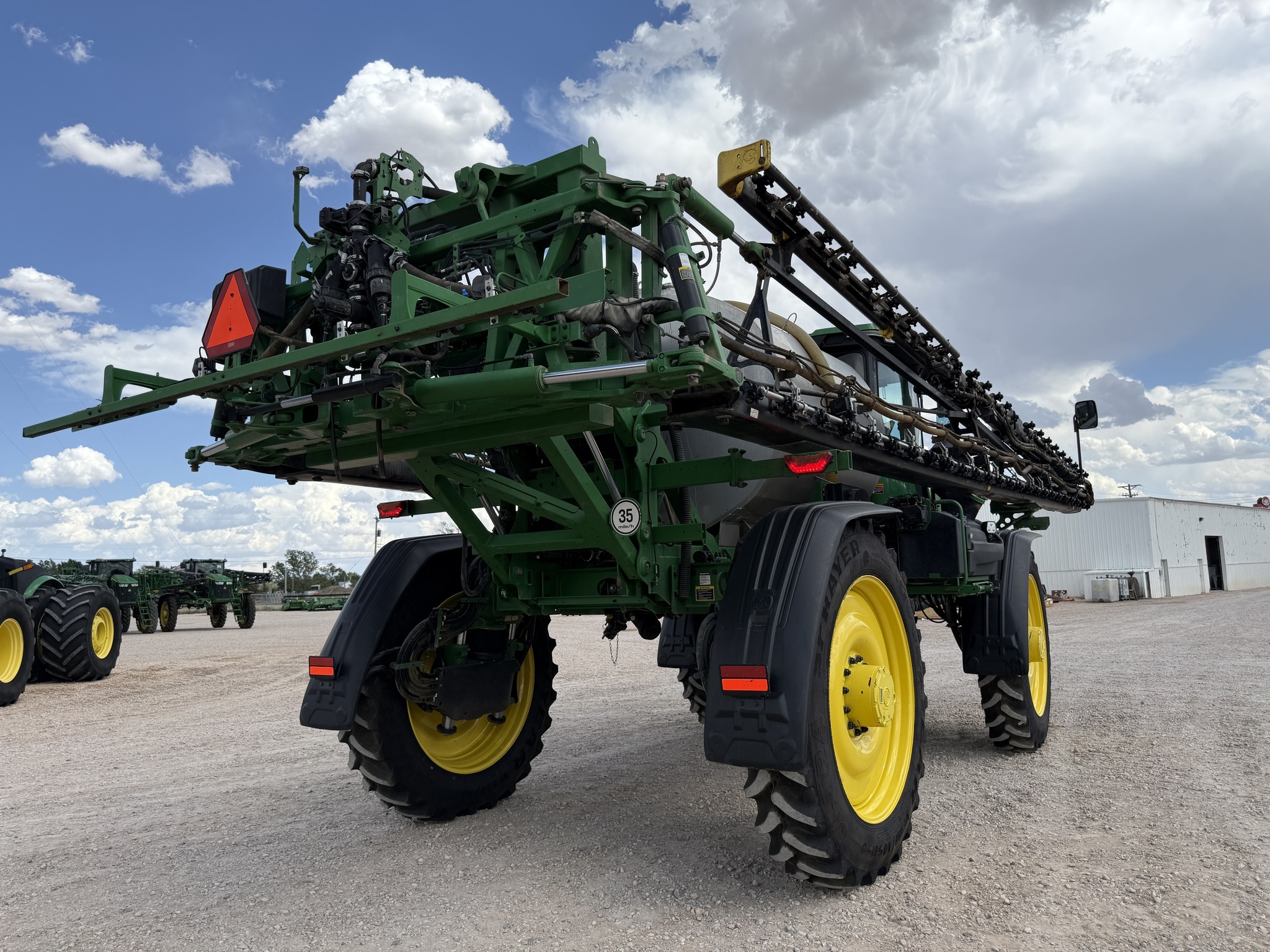 2023 John Deere 616R Self-Propelled Sprayer
