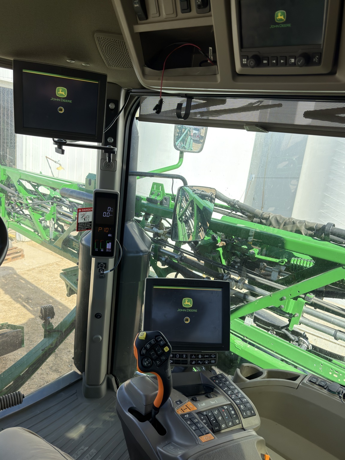 2024 John Deere 612R Self-Propelled Sprayer