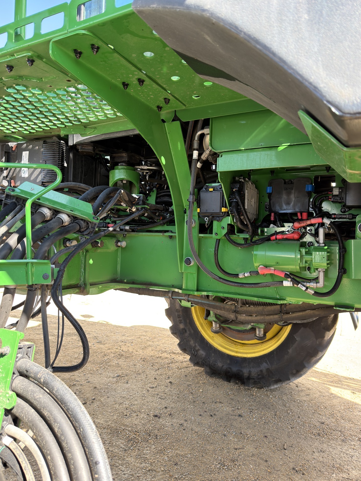 2024 John Deere 612R Self-Propelled Sprayer