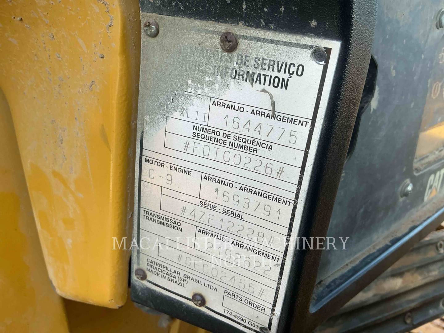 2004 Caterpillar D6R Dozer