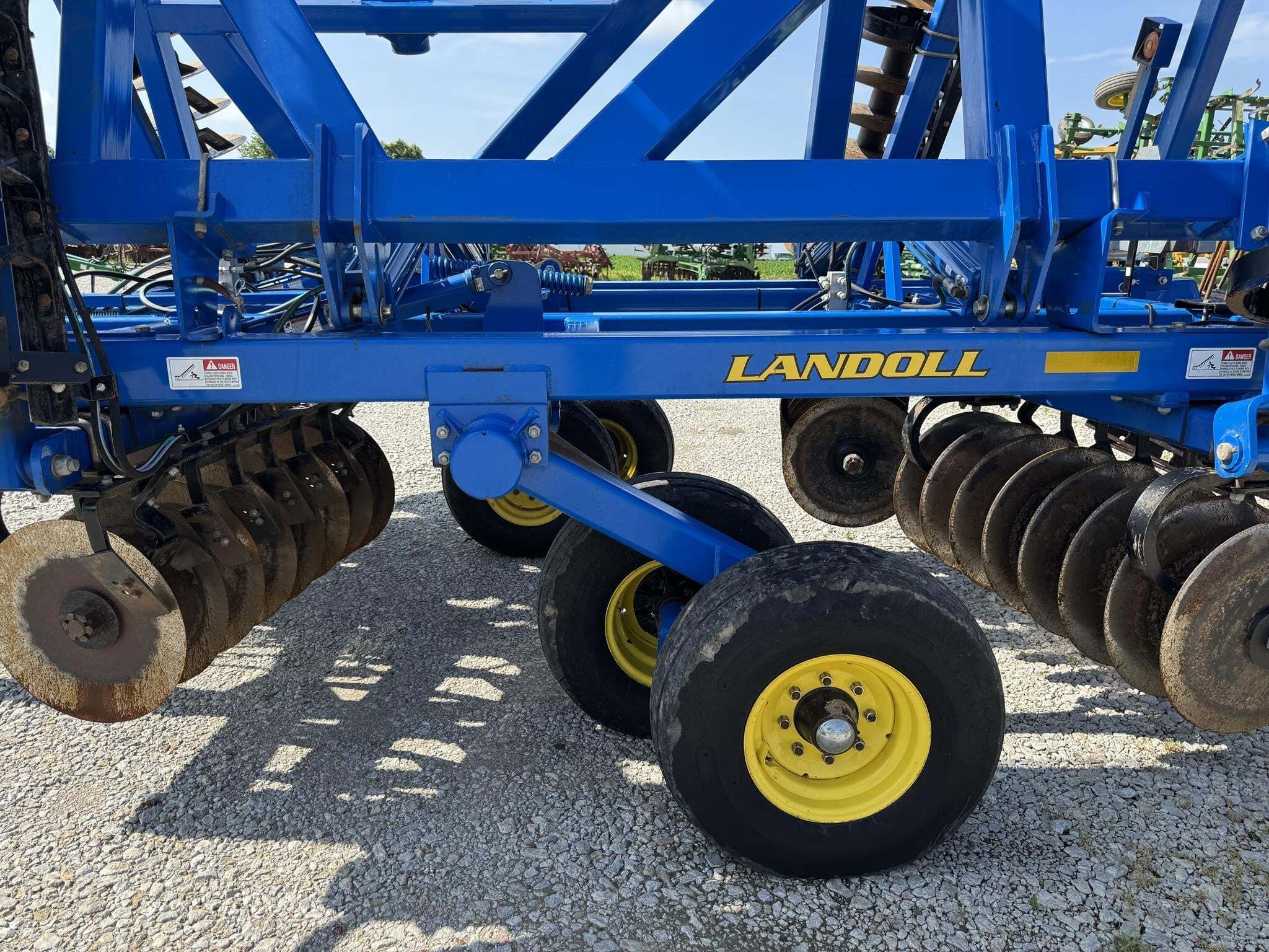2012 Landoll 7431 VT Plus Vertical Tillage - $39,900 | Machinery Pete