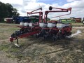 2009 White 8200 Planter