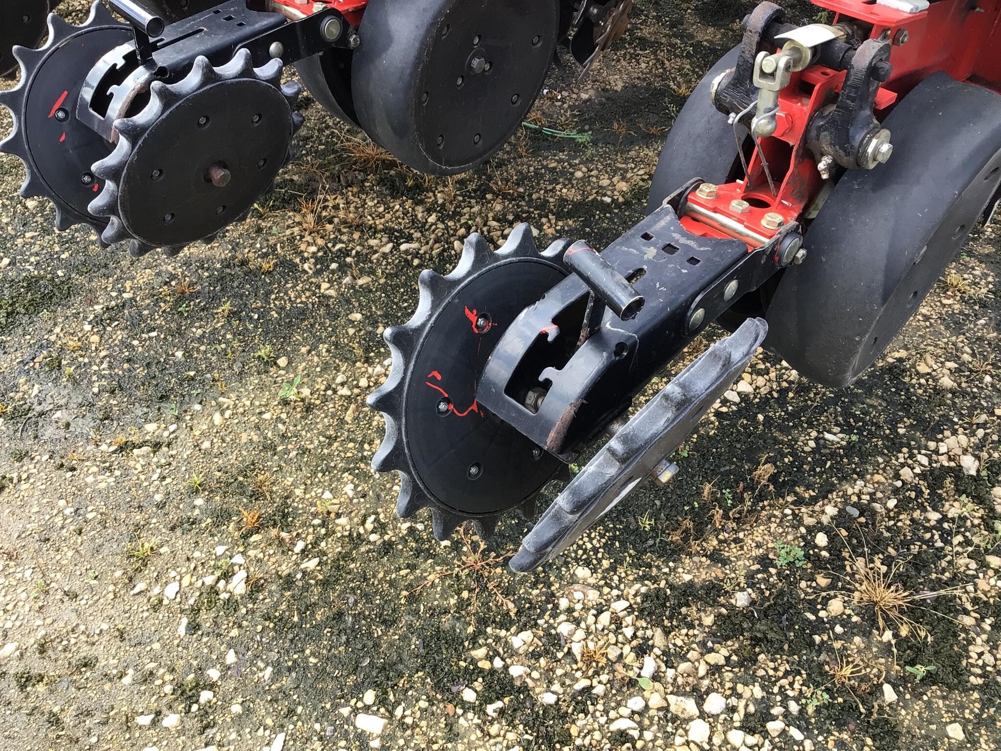2009 White 8200 Planter