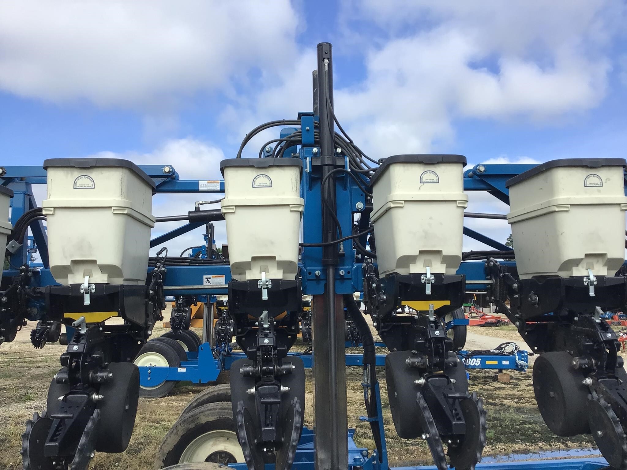 2019 Kinze 3600 Planter