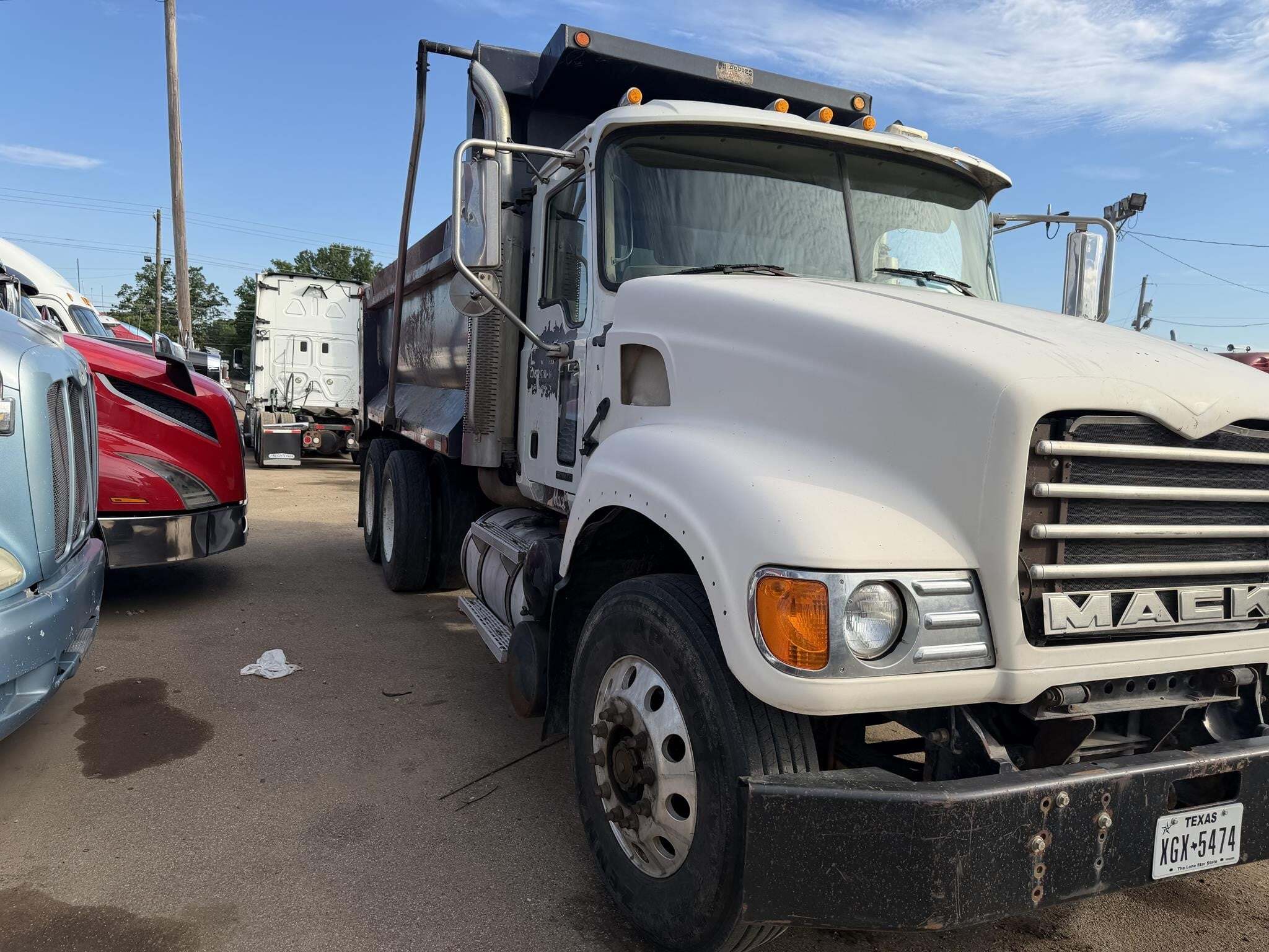 2006 Mack Granite CV713 Dump Trucks/Trailer
