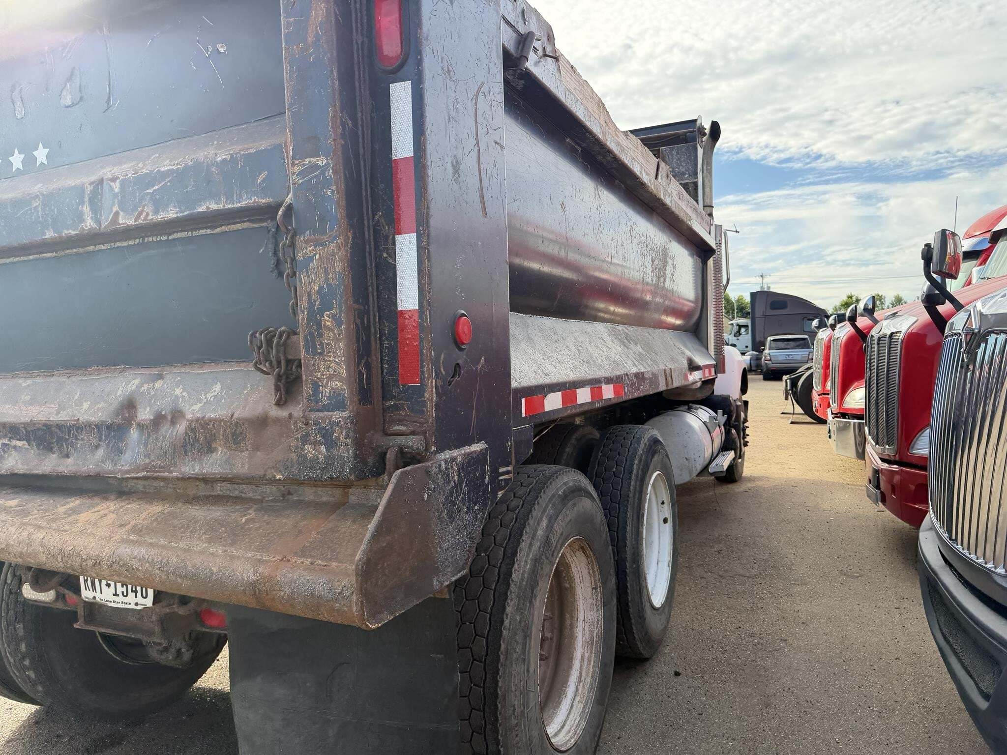 2006 Mack Granite CV713 Dump Trucks/Trailer