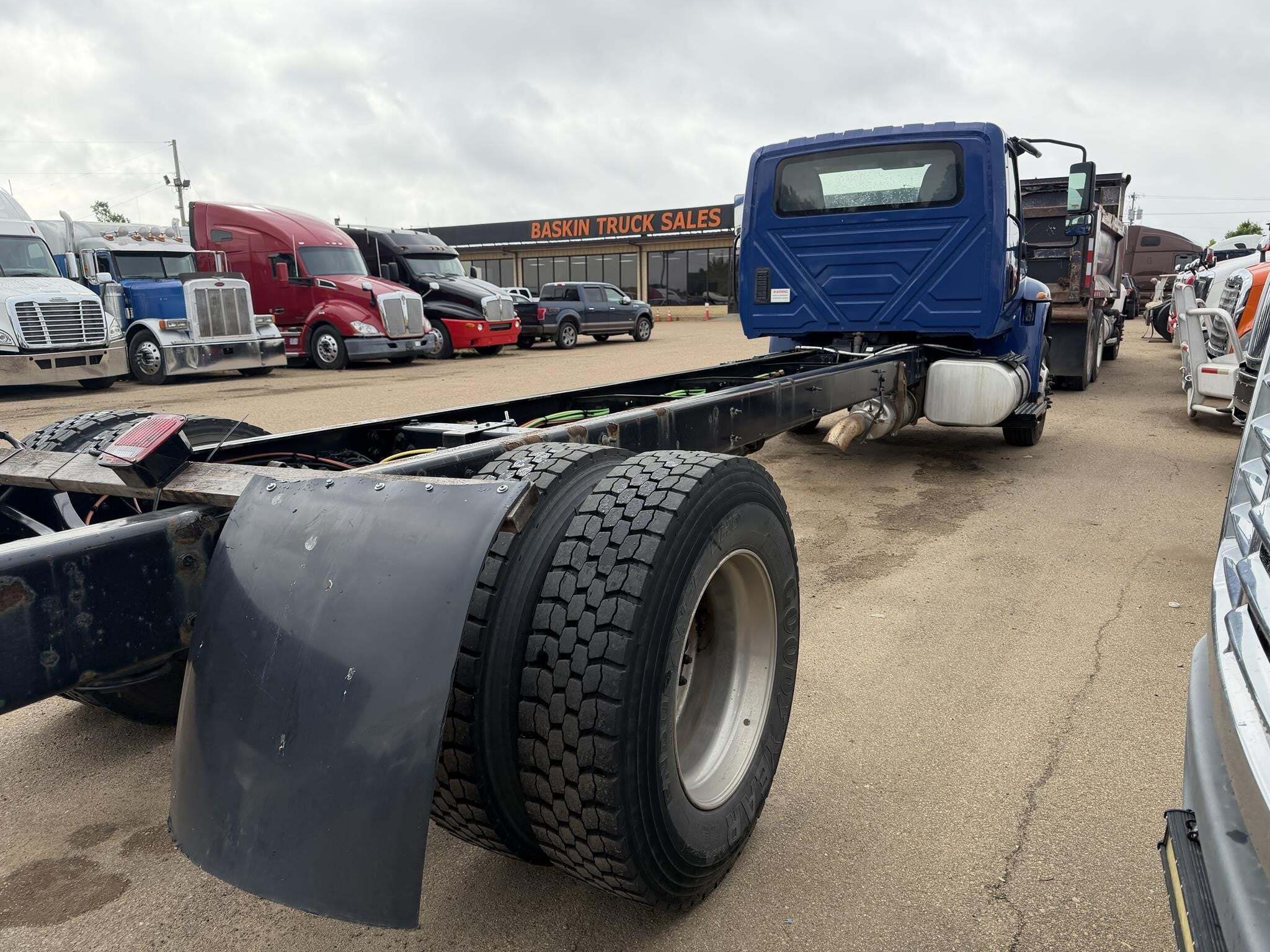 2021 International MV Box Trucks/Trailer