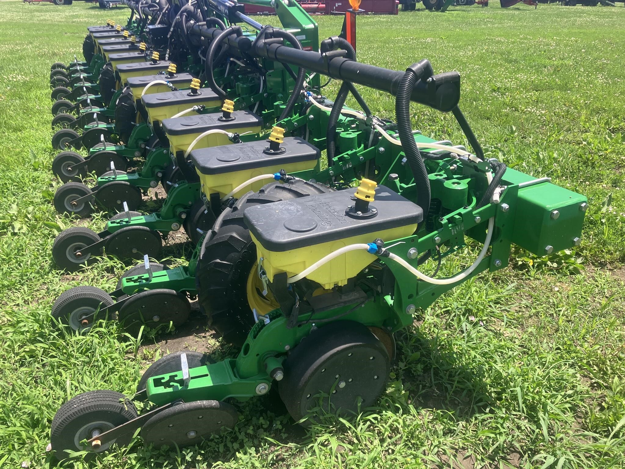 2021 John Deere 1725 Planter