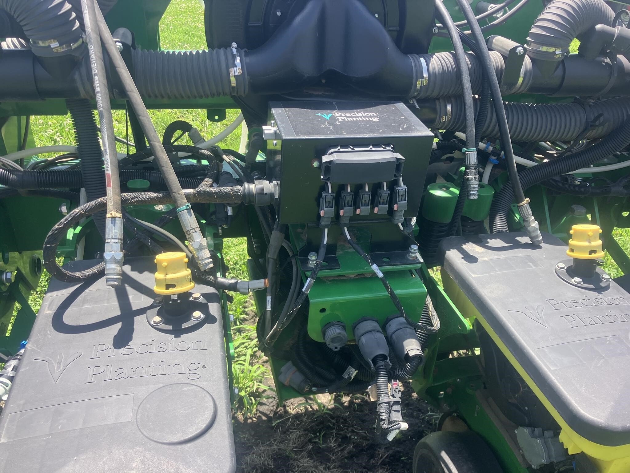 2021 John Deere 1725 Planter