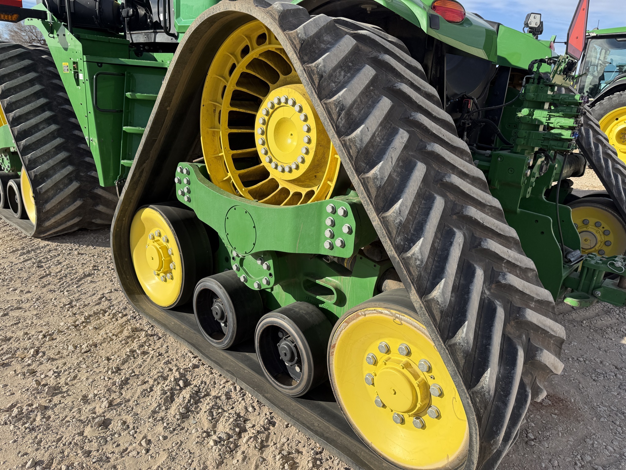 2022 John Deere 9RX 640 Tractor