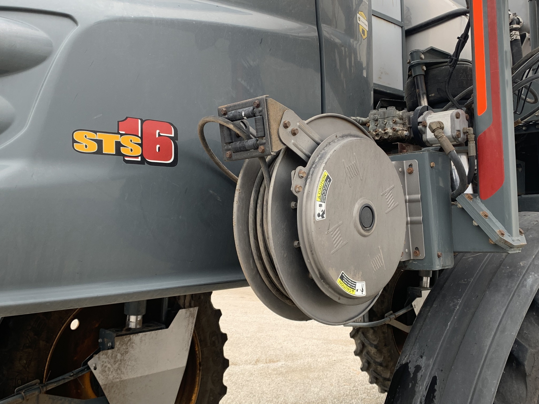2019 Hagie STS16 Self-Propelled Sprayer
