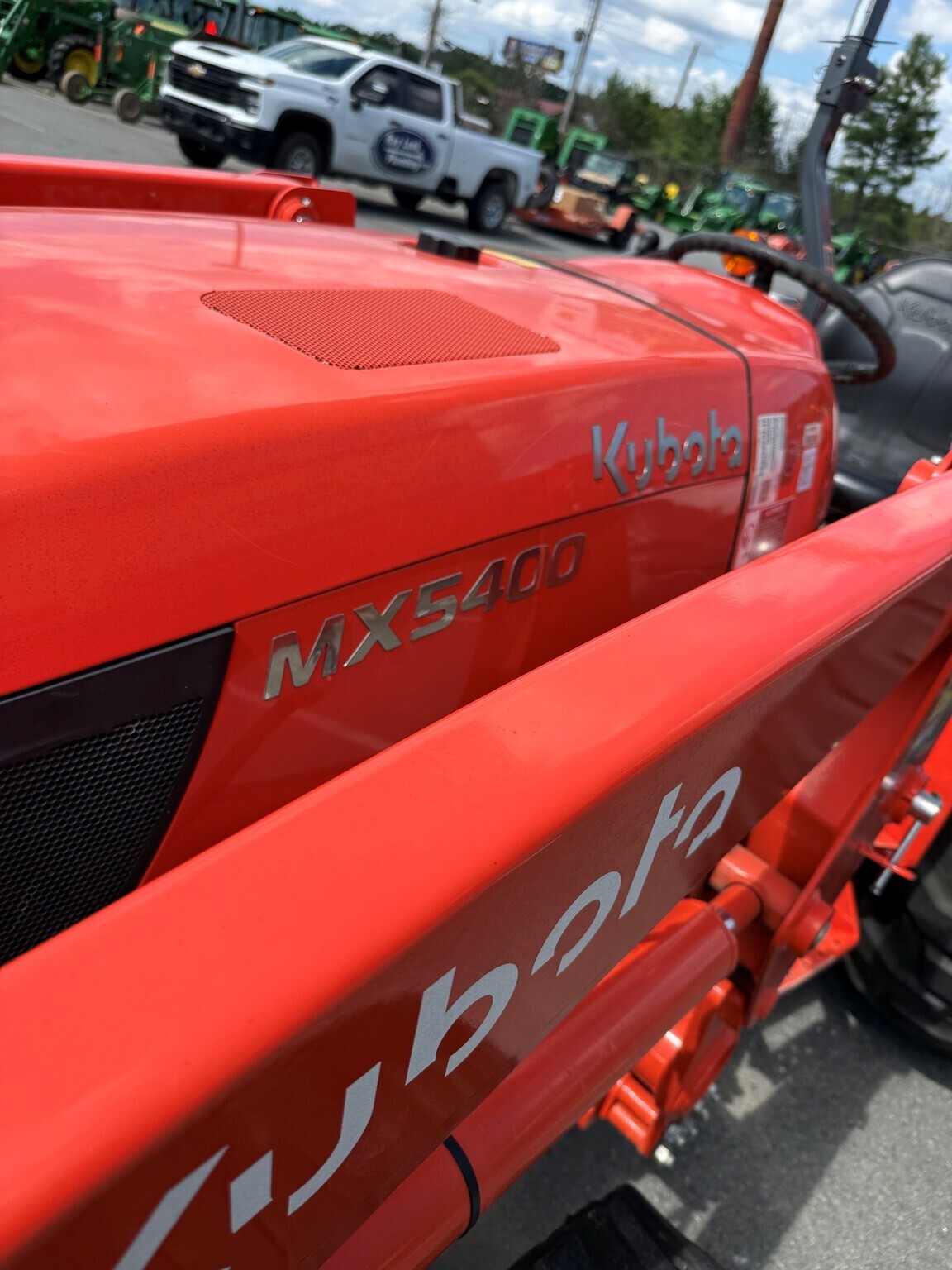 2024 Kubota MX5400 Tractor