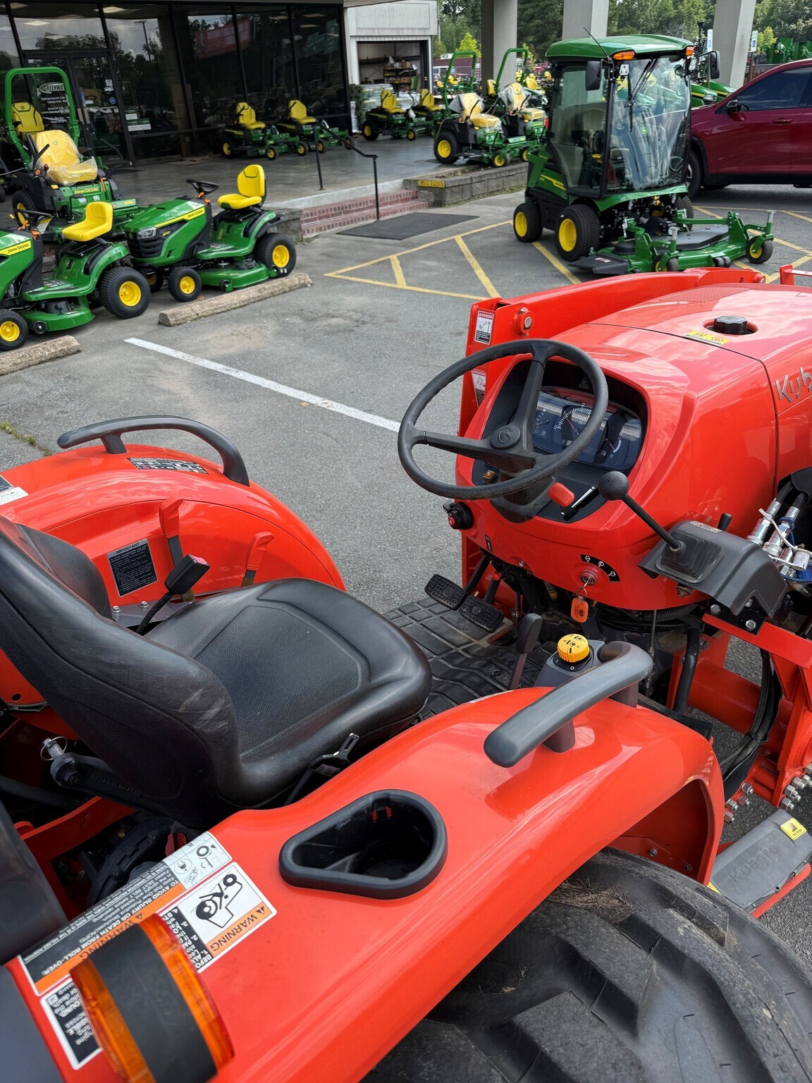 2024 Kubota MX5400 Tractor