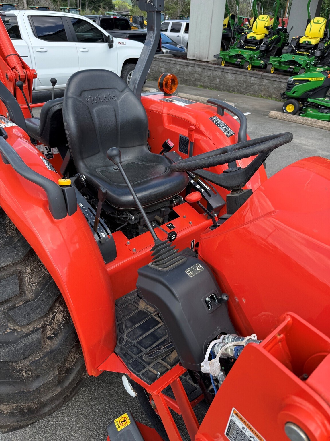 2024 Kubota MX5400 Tractor