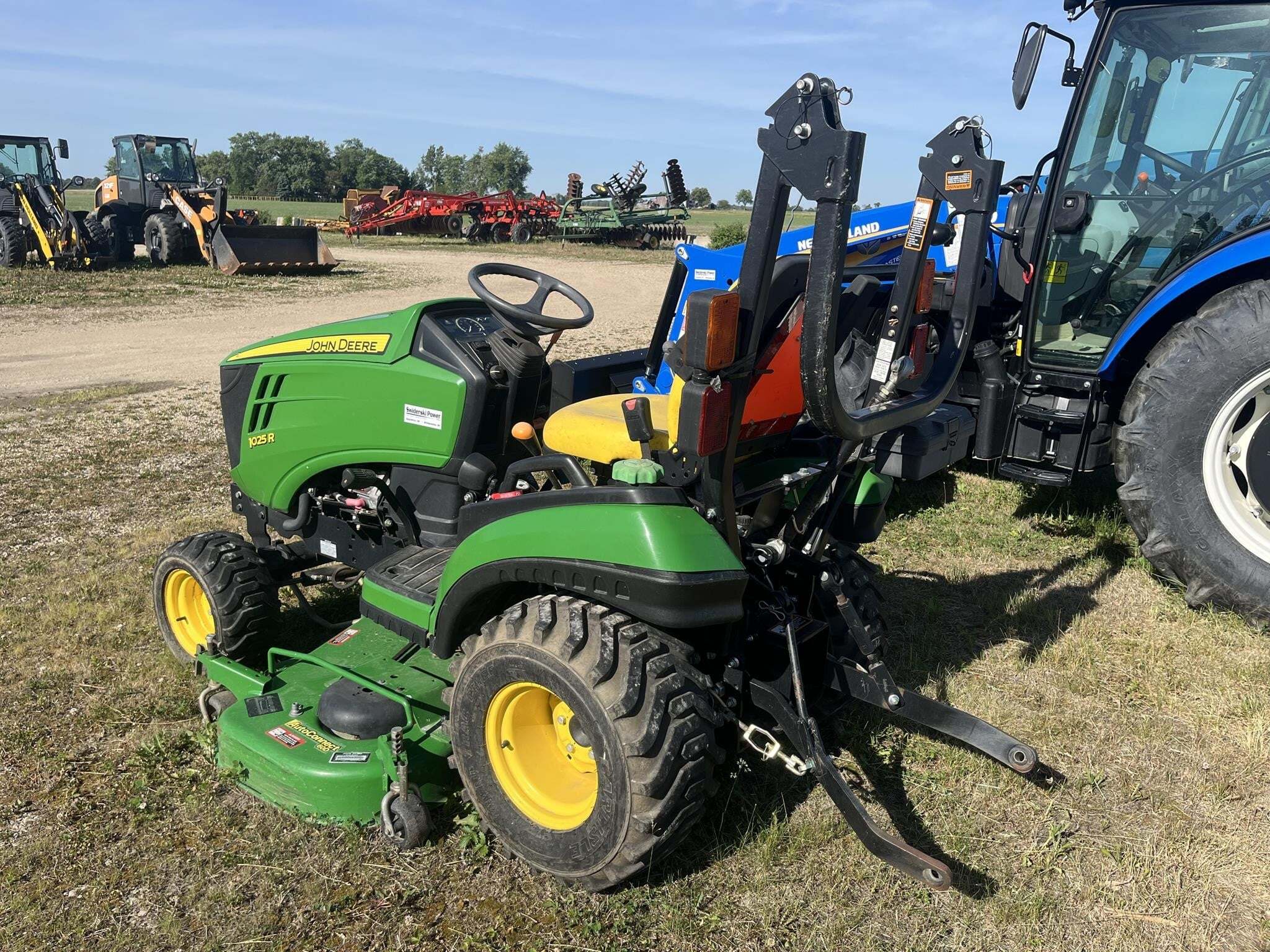 2013 John Deere 1025R Tractor