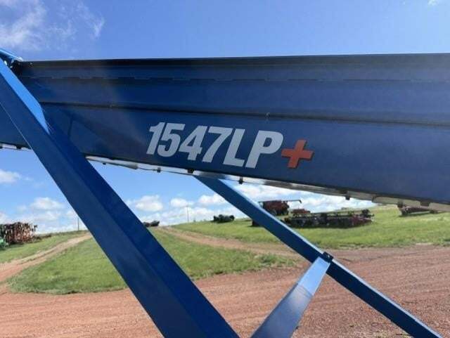 2020 Brandt 1547LP+ Augers and Conveyor