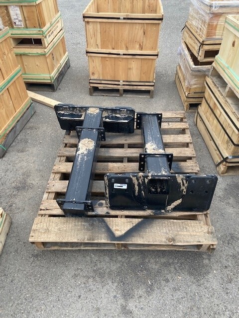 2021 John Deere Track Brackets Wheels / Tires / Track