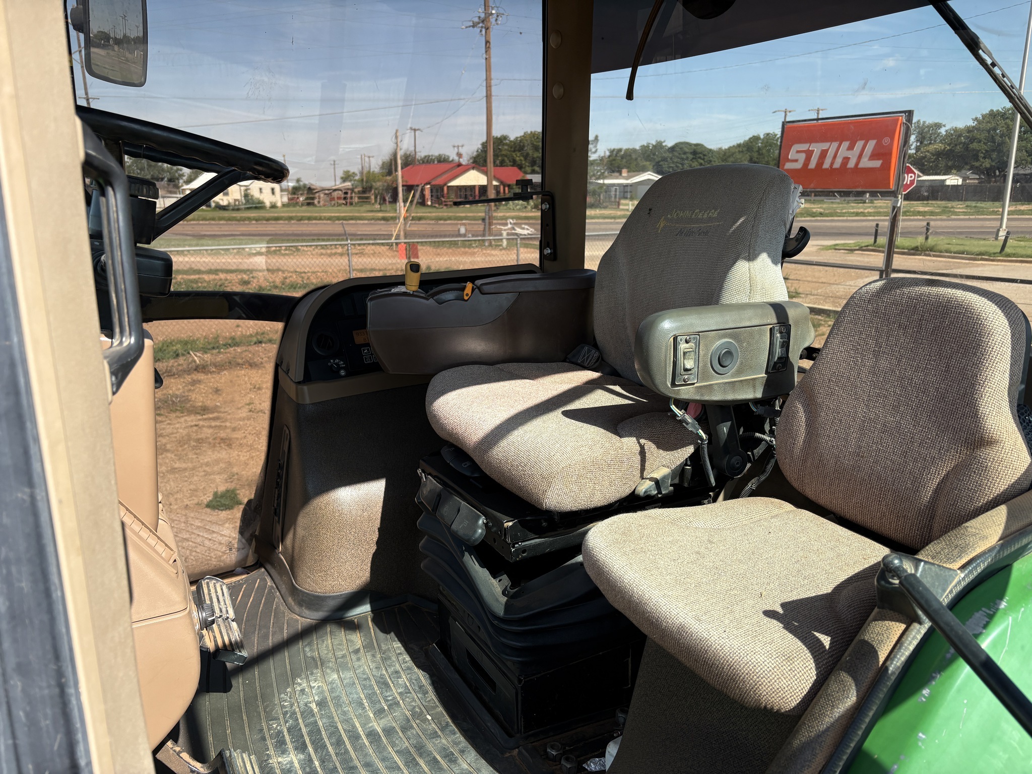 2006 John Deere 8530 Tractor
