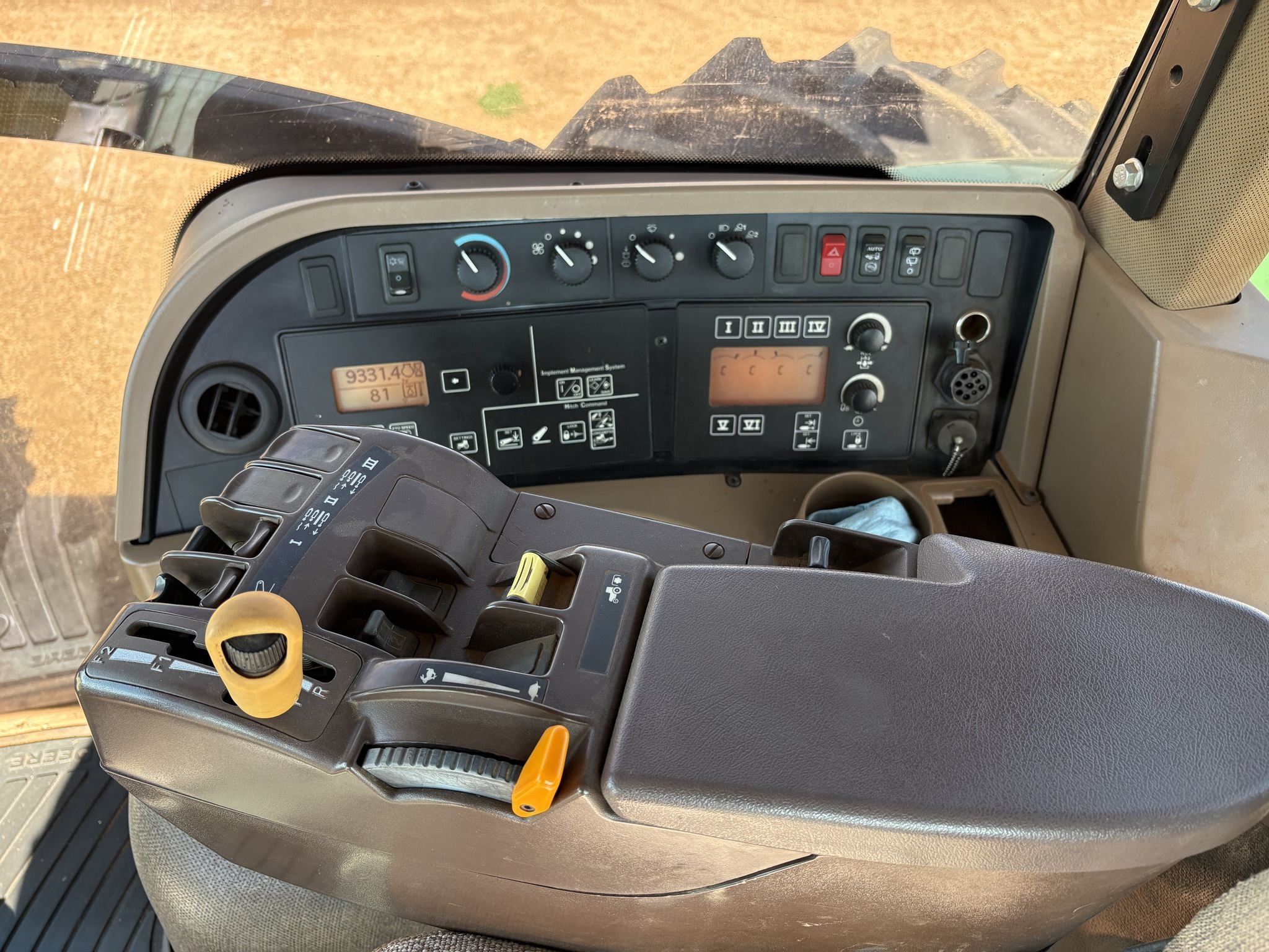 2006 John Deere 8530 Tractor