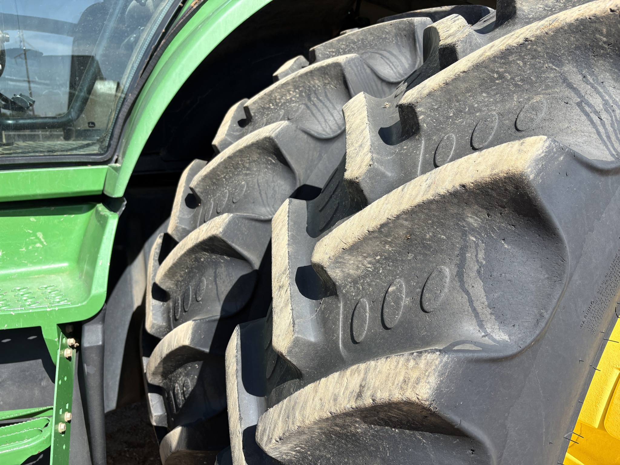 2006 John Deere 8530 Tractor