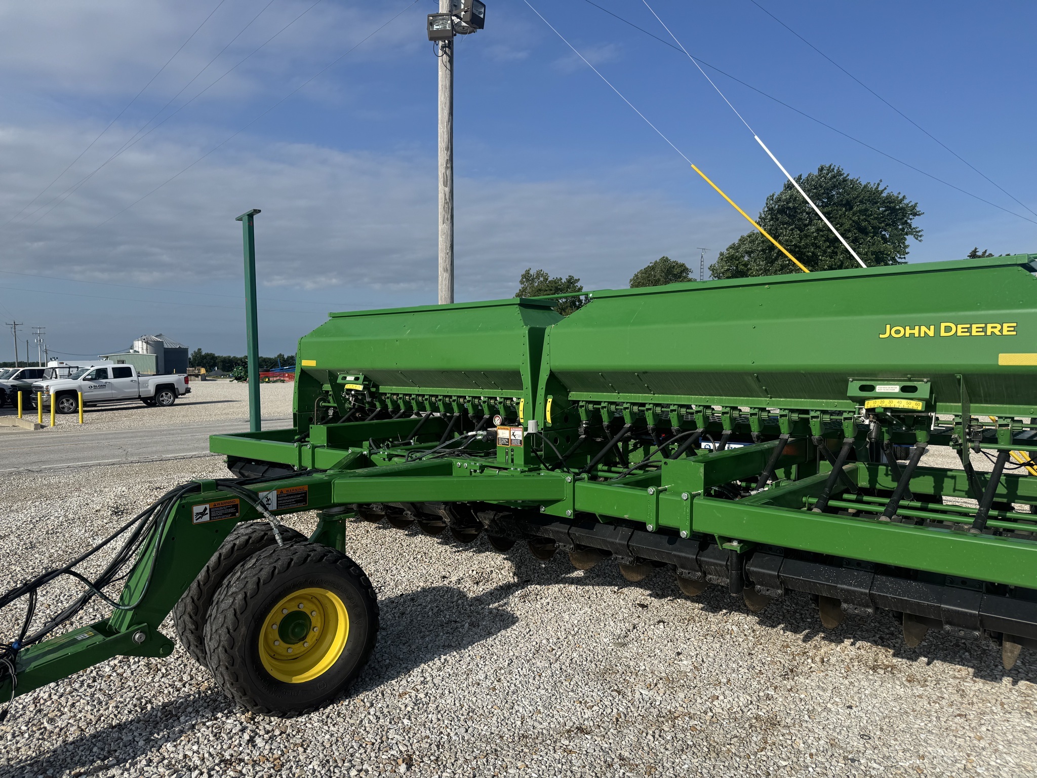  John Deere 1590 Drill