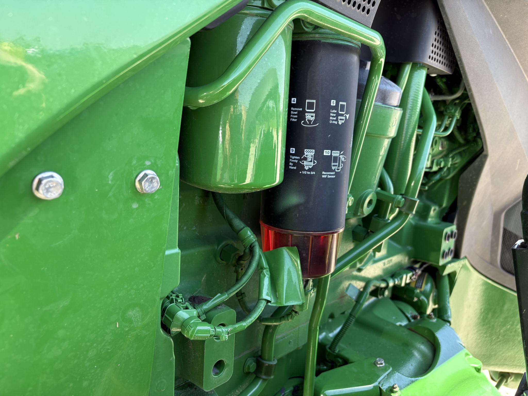 2025 John Deere 8R 370 Tractor