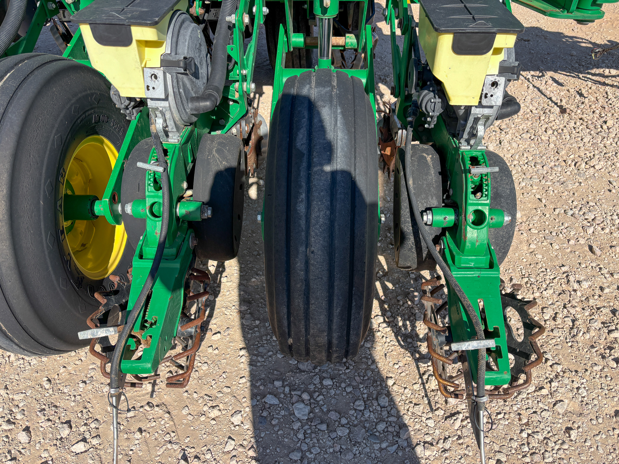 2015 John Deere 1775NT Planter