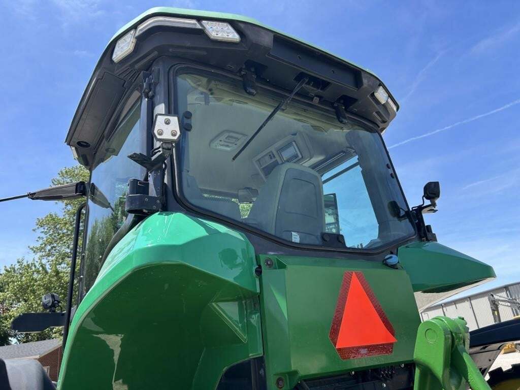 2020 John Deere 8RX 370 Tractor