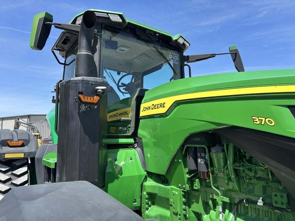 2020 John Deere 8RX 370 Tractor