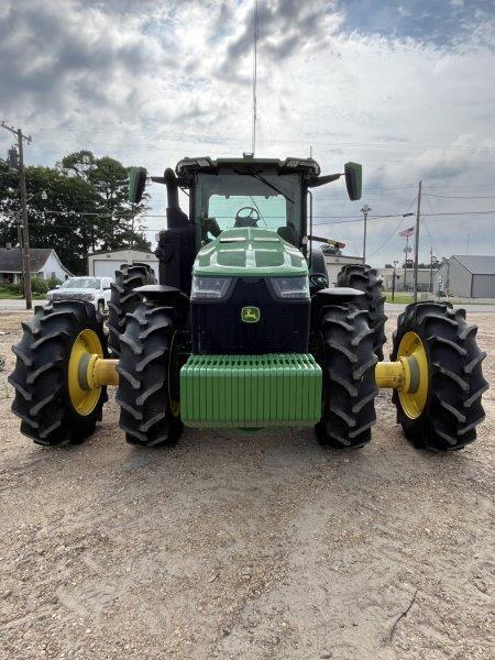 2022 John Deere 8R 370 Tractor