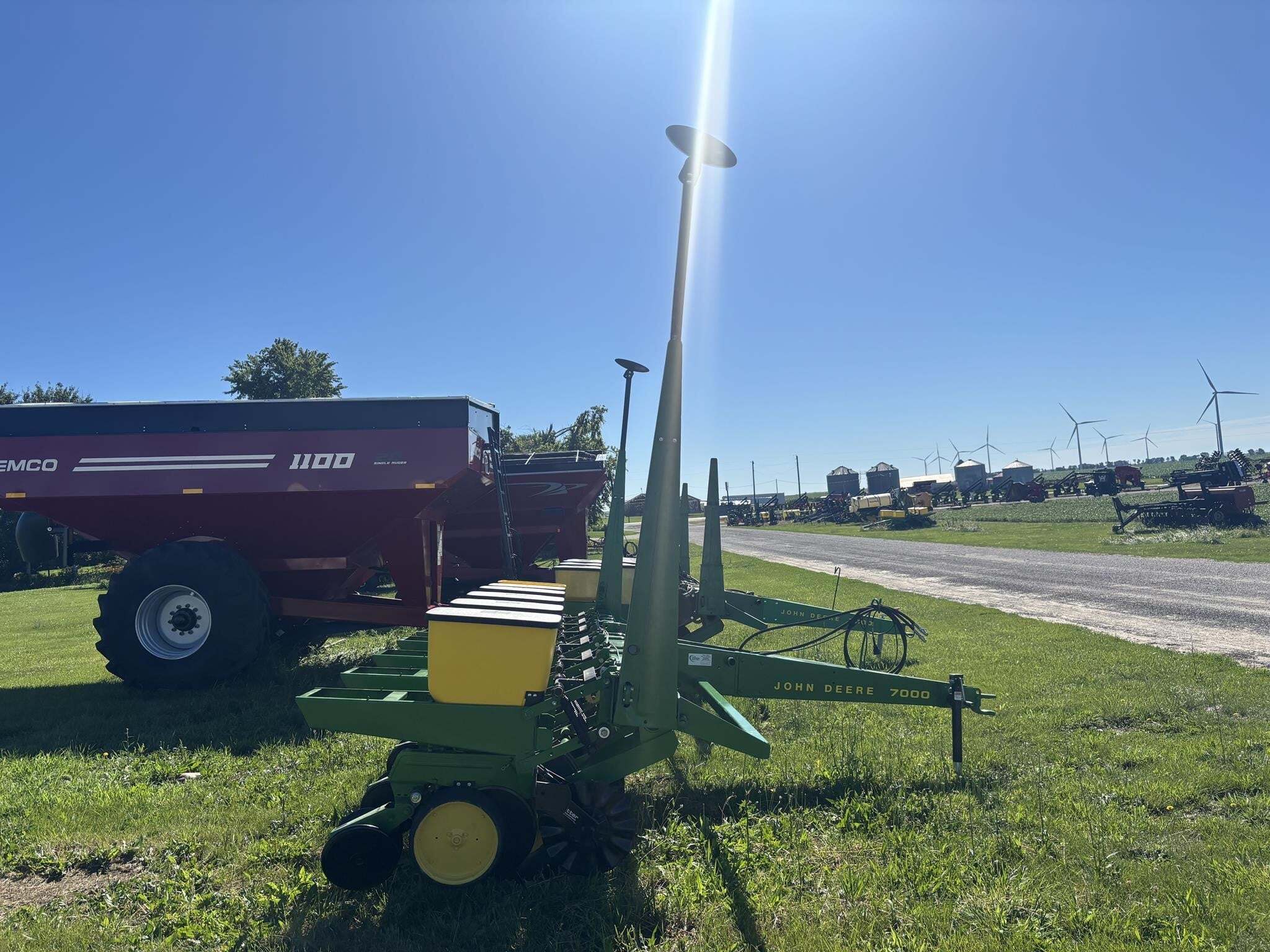  John Deere 7000 Planter