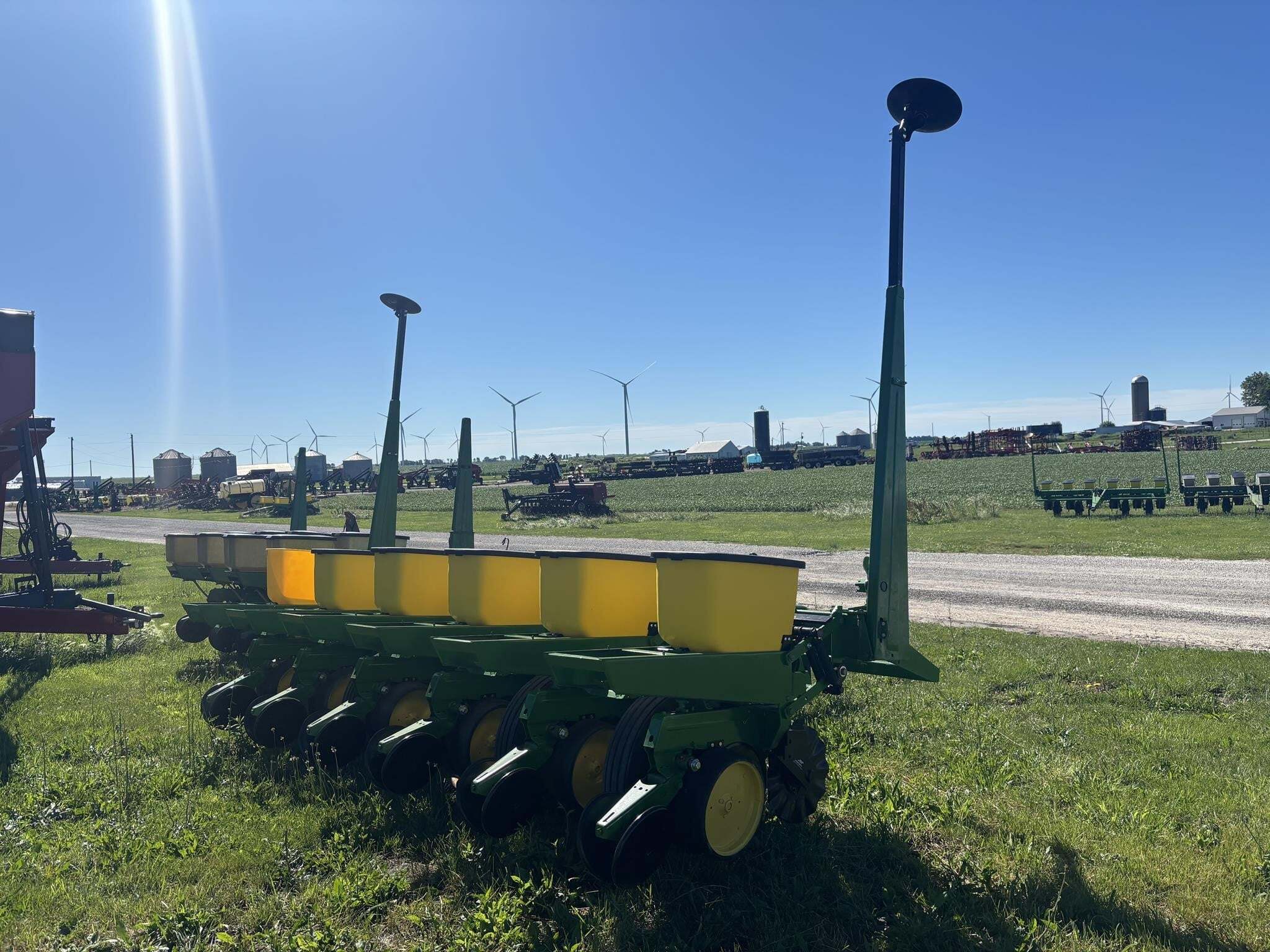  John Deere 7000 Planter