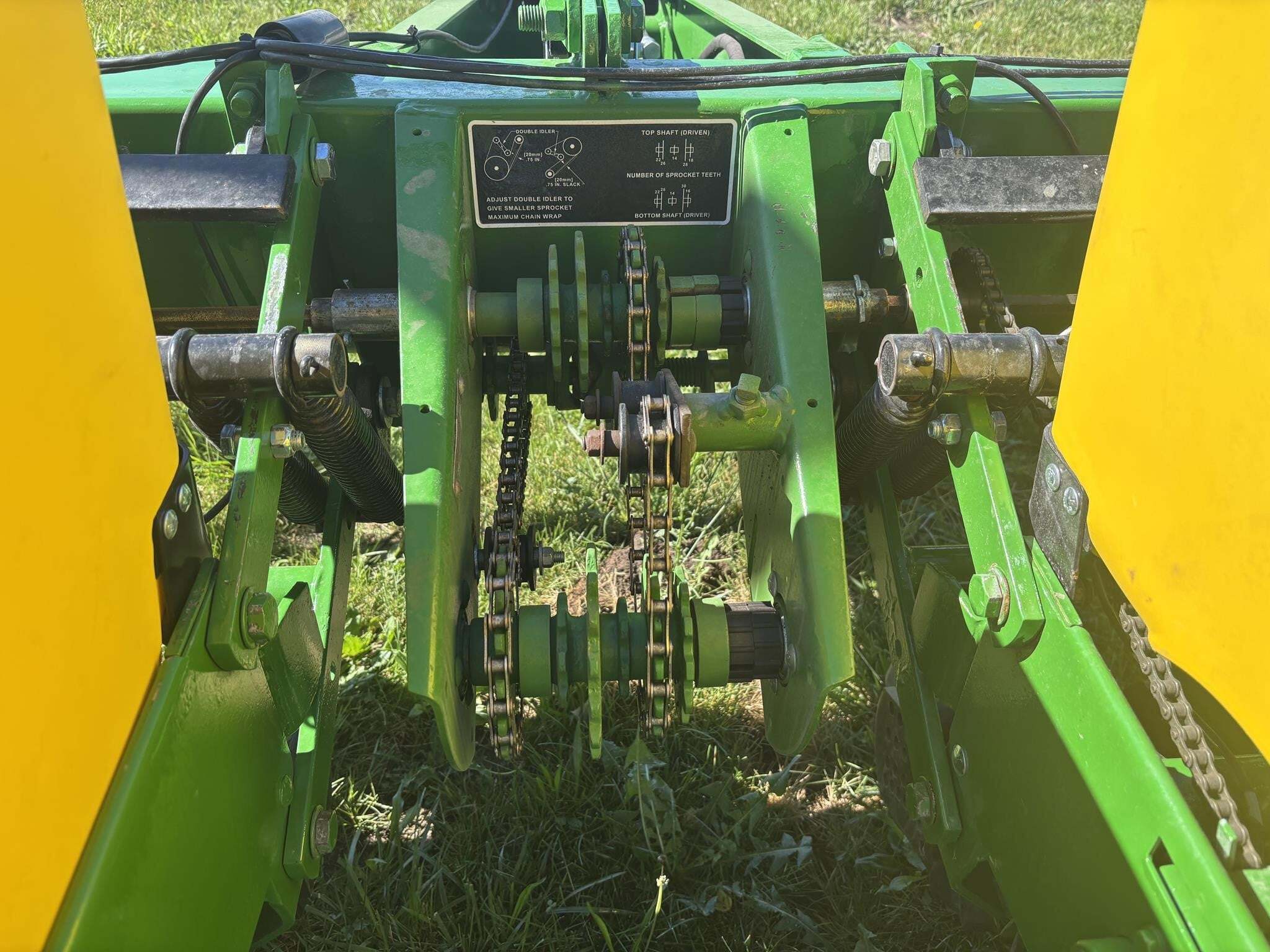  John Deere 7000 Planter
