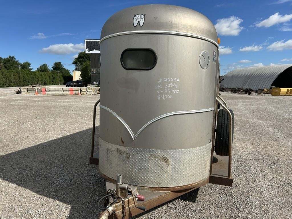 2004 WW 16' Livestock Trailer